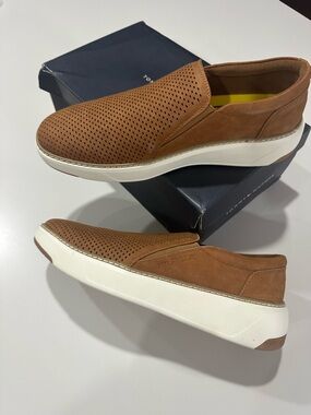 Tommy Hilfiger Men’s Tan Perforated Slip-On Loafers